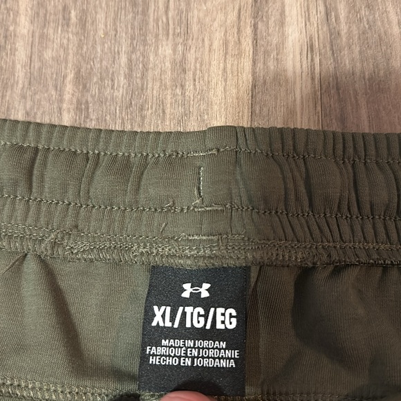 Men's UA Unstoppable Fleece Joggers - Picture 4 of 5